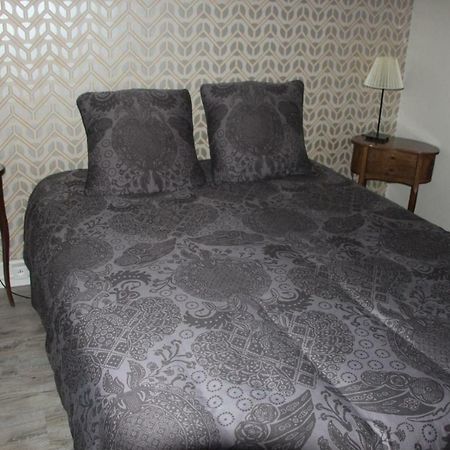 Bed and Breakfast Aux Berges Du Coubisou Экстерьер фото