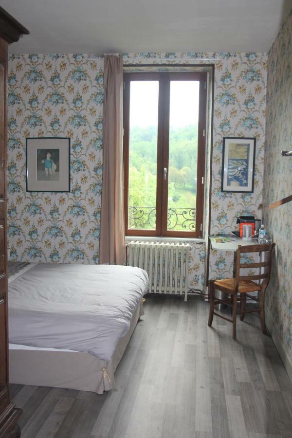 Bed and Breakfast Aux Berges Du Coubisou Экстерьер фото