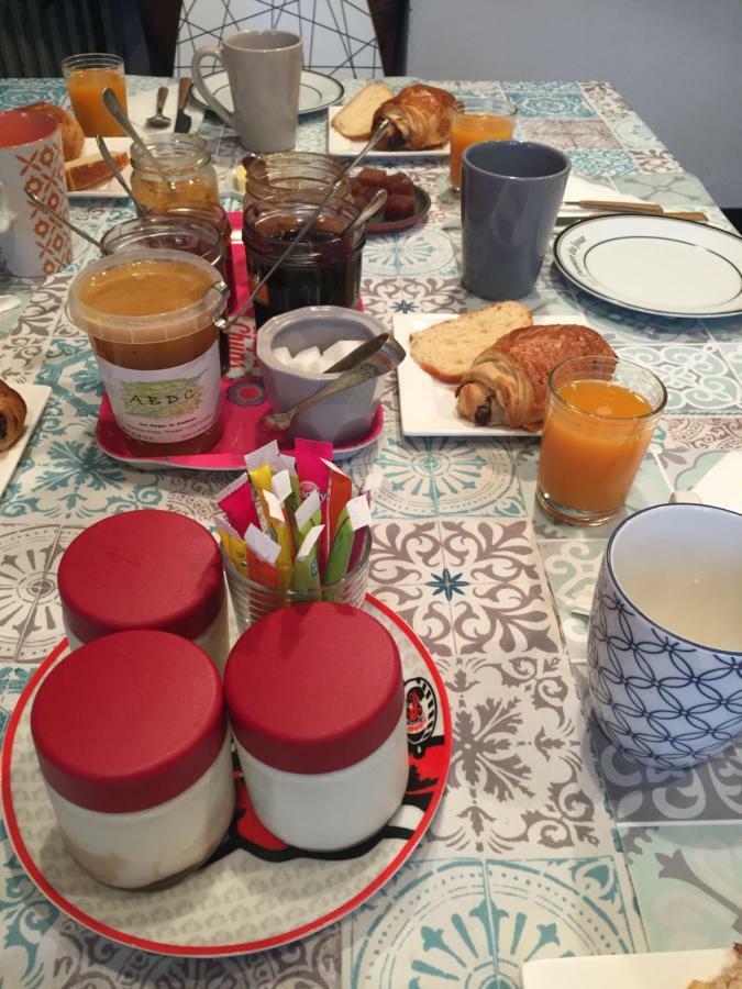 Bed and Breakfast Aux Berges Du Coubisou Экстерьер фото