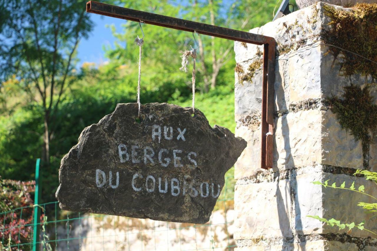 Bed and Breakfast Aux Berges Du Coubisou Экстерьер фото