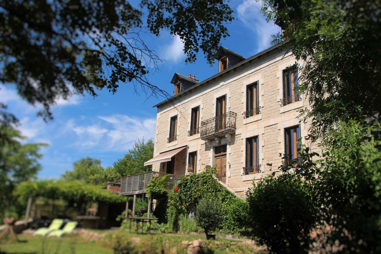 Bed and Breakfast Aux Berges Du Coubisou Экстерьер фото
